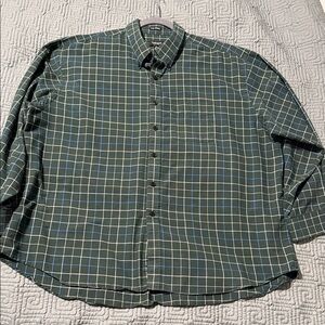 Van Heusen Men's Black and Blue Plaid Shirt